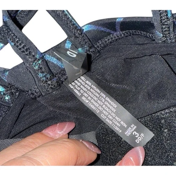 TORRID WOMENS 3-DD/F NWT Slim Fix Underwire Strappy Back One Piece Swimsuit HALO - Picture 9 of 15